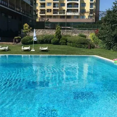 Private In St.elena Διαμέρισμα *